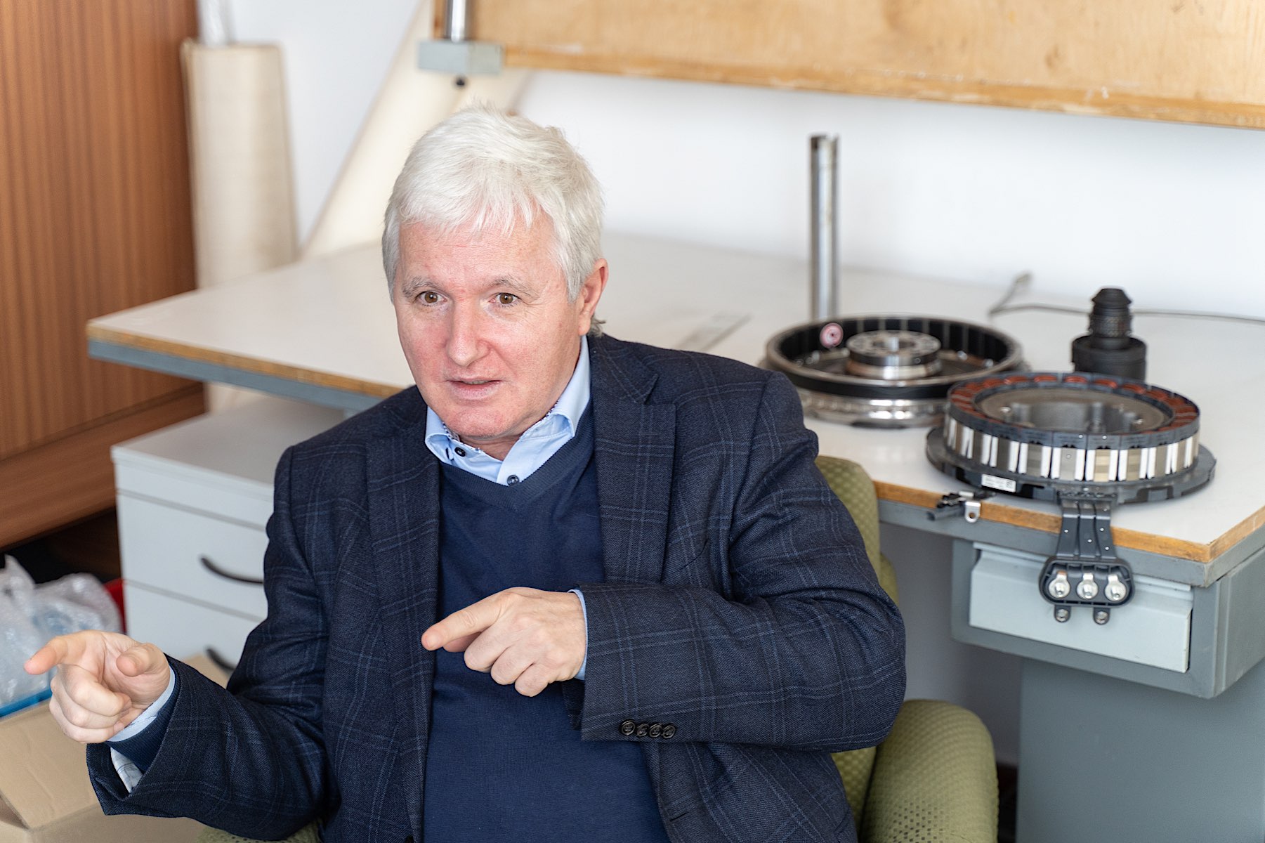 lubos magdolen sjf stu
