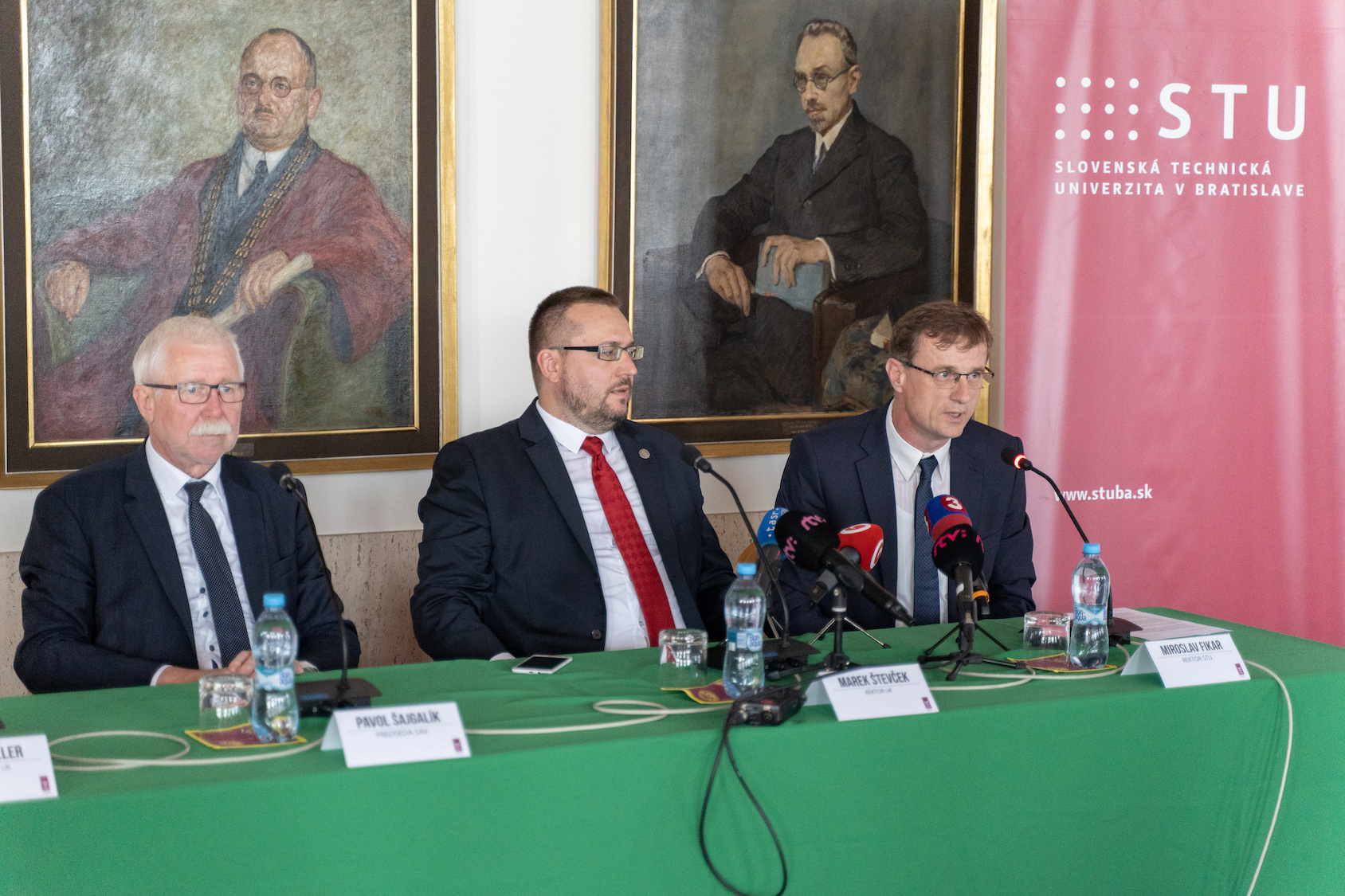 Kedysi súperi, dnes spoluhráči: STU, UK a SAV spájajú sily